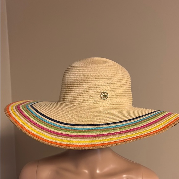 Adrienne Vittadini Cream and Red Wide-Brimmed Hat - Picture 4 of 5